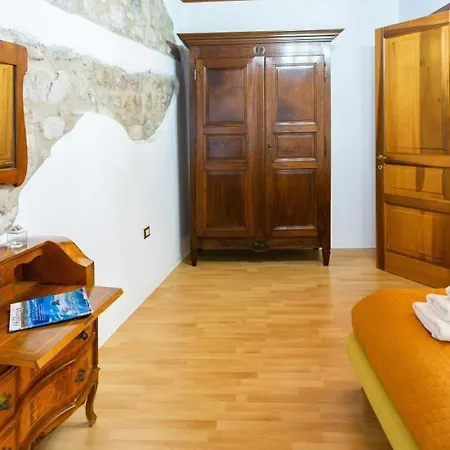 Domo Matandr Sant'Antìoco